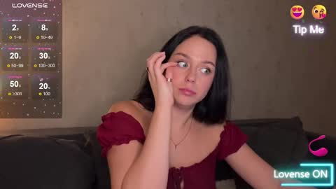 Megan online show from December 17, 5:50 pm