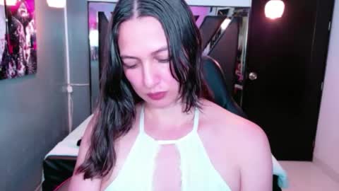 Megan online show from May 20, 9:01 pm