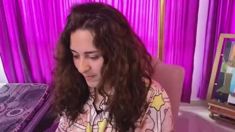                 Laura                 online show from July 8, 5:37 pm