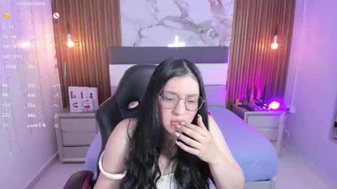 Megan  online show from November 18, 1:12 pm