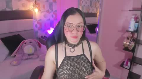 Megan  online show from February 3, 12:14 pm