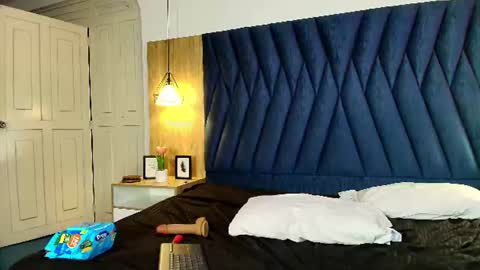 MEGAN EVANS online show from June 13, 4:21 am