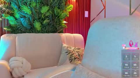 Megan Nice to meet you  online show from October 11, 5:04 pm