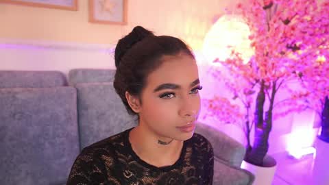 Megan Lowell online show from March 28, 7:24 pm