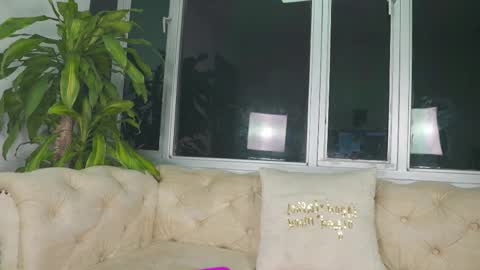 Mara online show from May 21, 10:24 am
