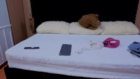 Megan online show from August 1, 2:08 pm