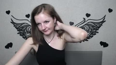 MeganPirs online show from May 20, 3:03 am