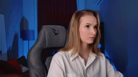 megan online show from April 14, 5:24 pm