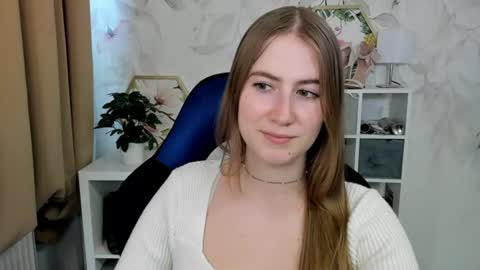Megan online show from July 28, 4:39 pm