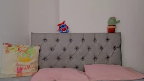 megansammy online show from June 24, 7:02 pm
