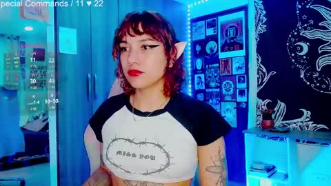 Snapshot of mel_dahlia chatting on January 13, 12:41 am Melissa - - Please help me to reach 100 thumbs up online show from January 13, 12:41 am