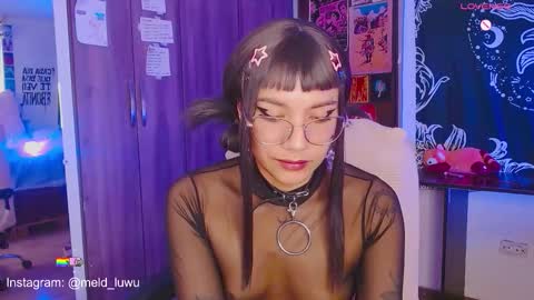 Melissa  -  -  Please help me to reach 100 thumbs up online show from November 20, 8:54 pm