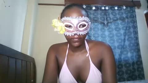 mel online show from December 4, 5:05 am