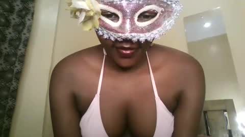 mel online show from October 3, 8:47 pm