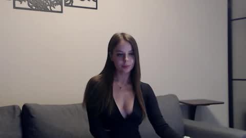 Snapshot of meladams chatting on September 20, 10:19 pm meladams online show from September 20, 10:19 pm