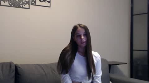 Snapshot of meladams chatting on September 28, 10:15 pm meladams online show from September 28, 10:15 pm