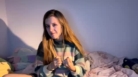 Snapshot of melaineswinderman chatting on October 14, 5:48 pm Gera online show from October 14, 5:48 pm