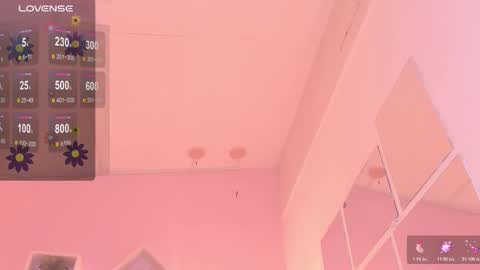 Melanie  online show from October 27, 6:09 am