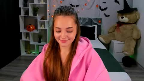 Snapshot of melaniealves chatting on October 19, 6:43 pm MelanieAlves online show from October 19, 6:43 pm