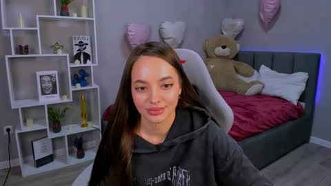 MelanieAlves online show from March 23, 6:47 pm