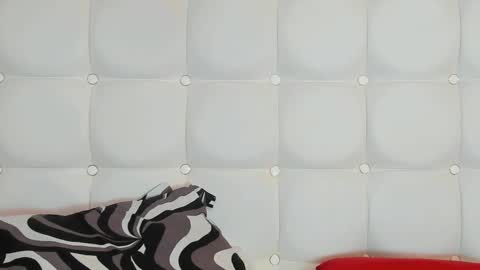 Snapshot of melanniebrown chatting on February 21, 7:12 am melanniebrown online show from February 21, 7:12 am