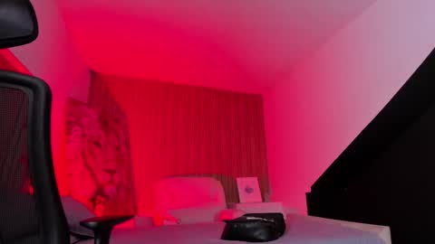 Snapshot of melanny_luv chatting on September 28, 4:41 am MelanyLuv online show from September 28, 4:41 am
