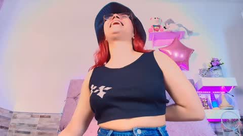 Snapshot of melannytaylor_1 chatting on January 15, 4:57 am Melanny taylor online show from January 15, 4:57 am