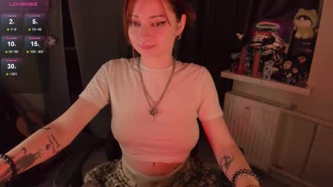 Ash online show from November 3, 10:03 pm