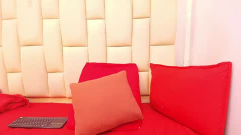 Melany  online show from July 28, 3:15 am