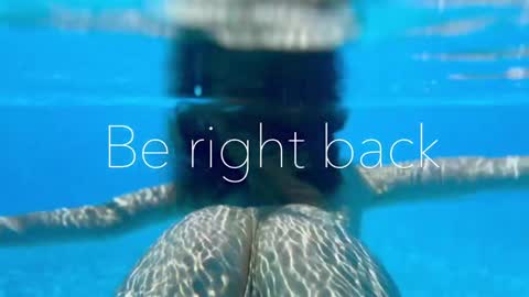 Snapshot of melanybunny chatting on December 4, 8:34 am Adel online show from December 4, 8:34 am