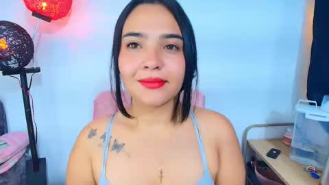    Independent model online show from January 11, 10:20 am