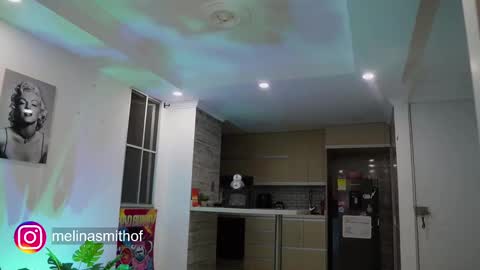 MelinaSmith  online show from February 25, 1:30 am