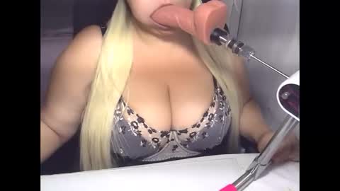 alissaalissa0818 online show from December 5, 2:00 am