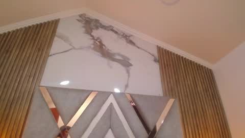 Melissa online show from April 17, 11:34 am