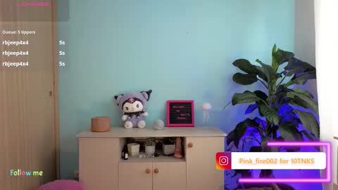 Melissa online show from November 24, 3:14 pm