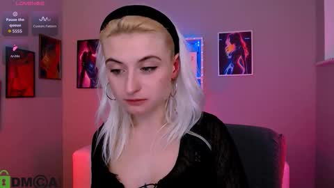 Melisa online show from February 7, 8:24 pm