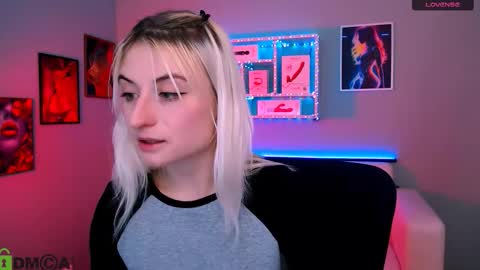 Melisa online show from January 14, 8:36 pm