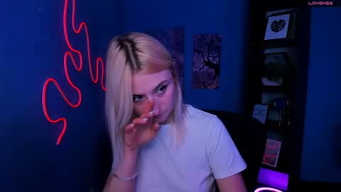 Melisa online show from June 30, 7:24 pm