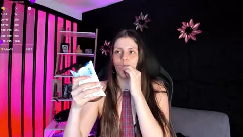 Melissa online show from October 19, 6:21 pm