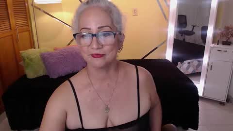 melissa_coleman_ online show from November 12, 1:03 am