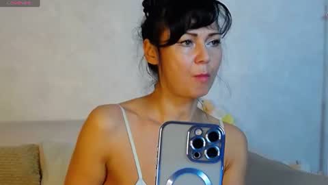Hot Milf Melissa  ONLINE  Mon  Tue  Wed  Fr  Sun  - 9pm - 6amUTC3 online show from July 25, 12:01 pm