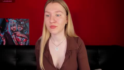 Snapshot of melissa_moooree chatting on September 9, 8:47 am melissa_moooree online show from September 9, 8:47 am