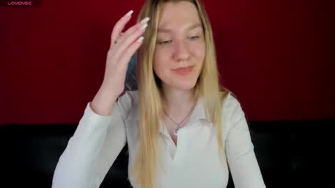 Snapshot of melissa_moooree chatting on September 16, 7:16 am melissa_moooree online show from September 16, 7:16 am