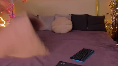 Snapshot of melissacrayzy chatting on October 13, 7:33 am MelissaCrayzy online show from October 13, 7:33 am