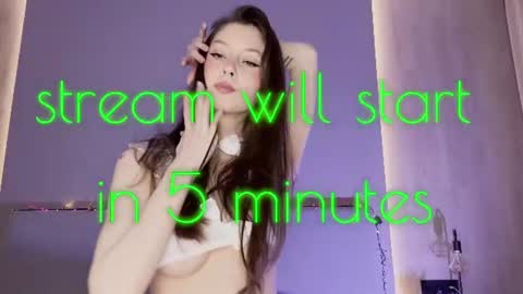 NEXT STREAM  in 7  3gmt---  online show from July 28, 7:39 am