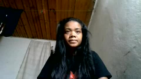 mellinah430167 online show from July 19, 6:26 am