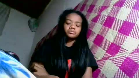 mellinah430167 online show from July 26, 8:05 pm