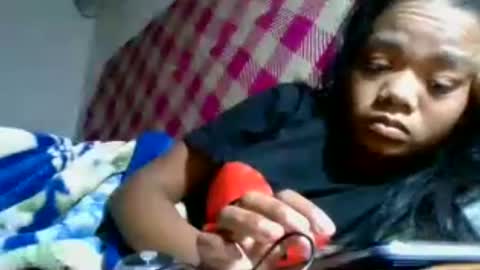 mellinah430167 online show from July 25, 7:43 pm