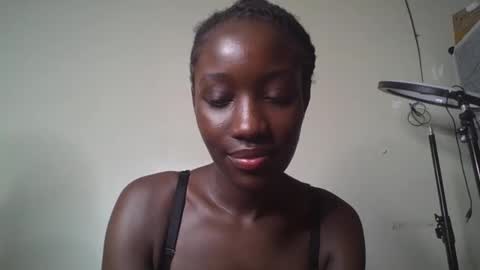 mellisagal online show from January 18, 9:11 pm