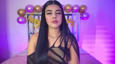Snapshot of melody__77 chatting on September 10, 4:34 am online show from September 10, 4:34 am
